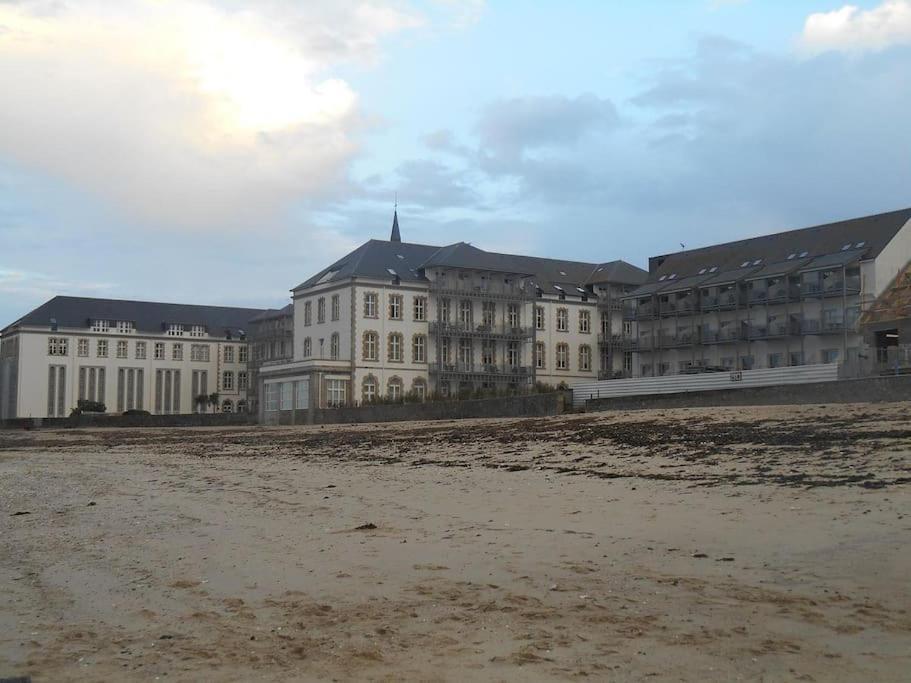 Appartement Residence Les Pieds Dans L'Eau Croisic 勒克鲁西克 外观 照片
